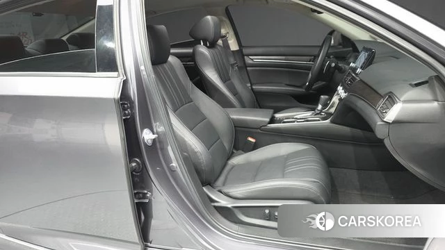 Honda Accord 10th Generation 2021 Серый из Кореи, фото 2