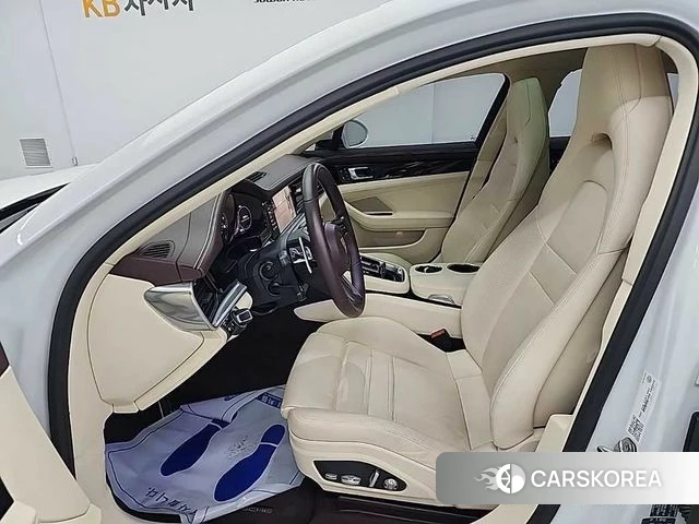 Porsche Panamera (971) 2021 Белый из Кореи, фото 2