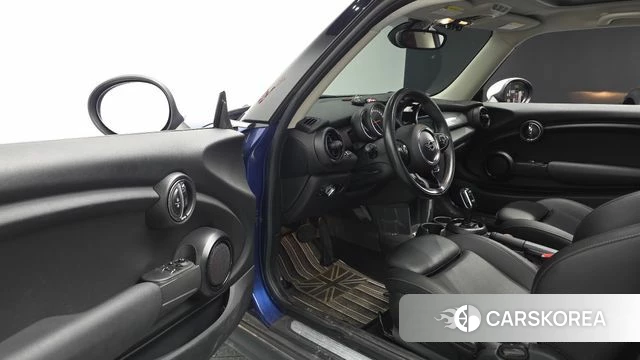 Mini Cooper D 2019 Синий из Кореи, фото 2