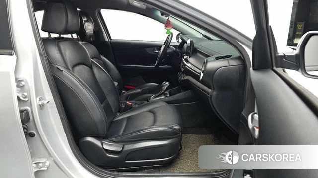 Kia Come New K3 2018 Серебряный из Кореи, фото 2