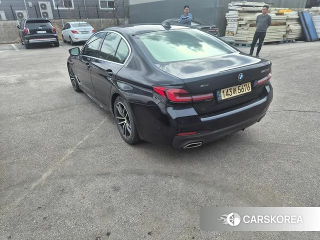 BMW 5 Series (G30) 2021 Черный из Кореи, фото 2