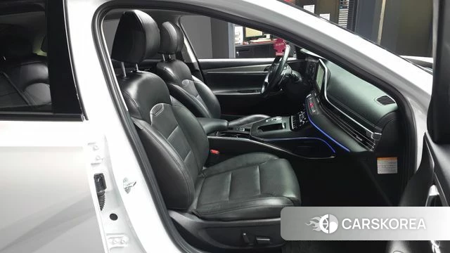 Hyundai The New Grandeur IG Hybrid 2022 Белый из Кореи, фото 2