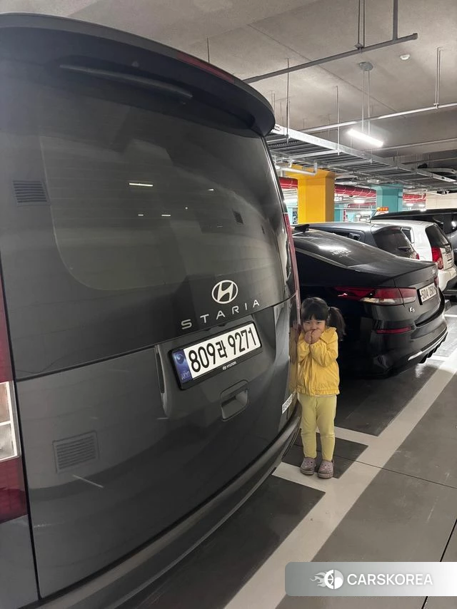 Hyundai Staria 2025 Серый из Кореи, фото 2