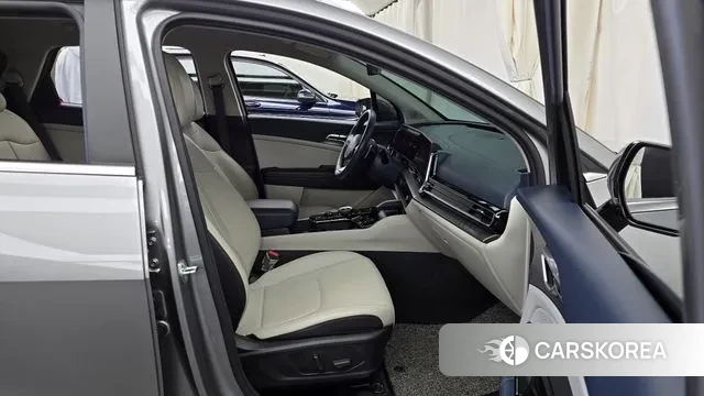 Kia Sportage 5th Generation 2023 Серый из Кореи, фото 2