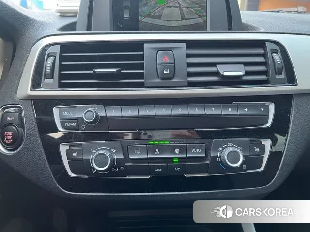 BMW 1 Series (F20) 2018 Белый из Кореи, фото 2