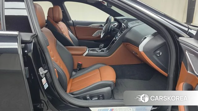 BMW 8 Series (G15) 2024 Черный из Кореи, фото 2