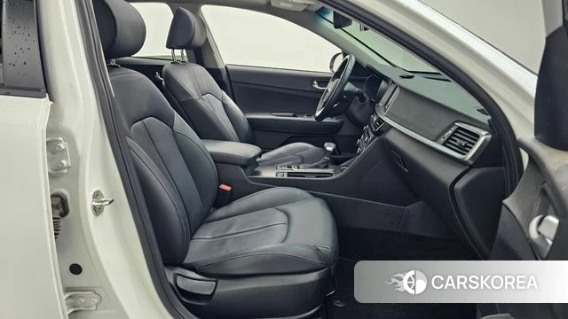 Kia The New K5 2nd generation 2019 Белый из Кореи, фото 2