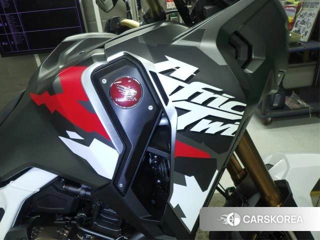 Проданный Honda CRF1100L AFRICA TWIN DCT 2026 из Японии, фото 4