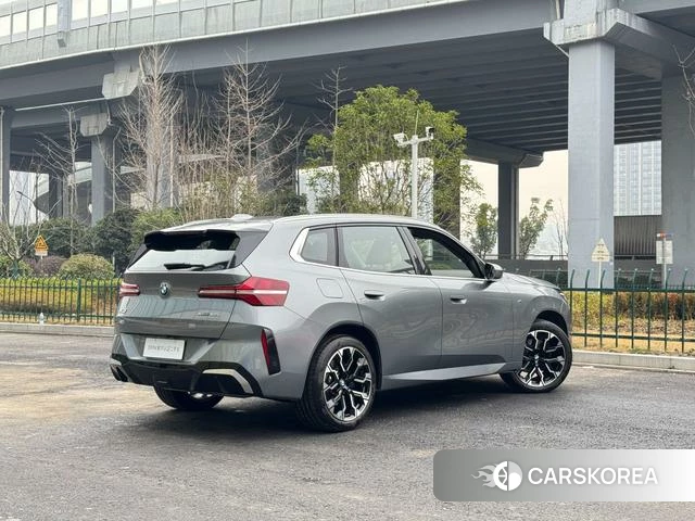 BMW X3 2025 Темно-серый из Китая, фото 2