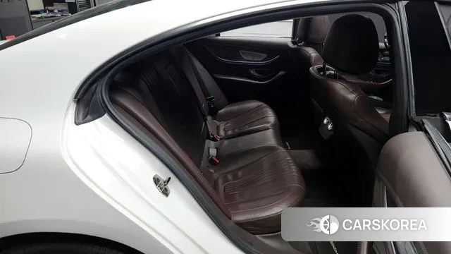 Mercedes-Benz CLS-Class C257 2020 Белый из Кореи, фото 2