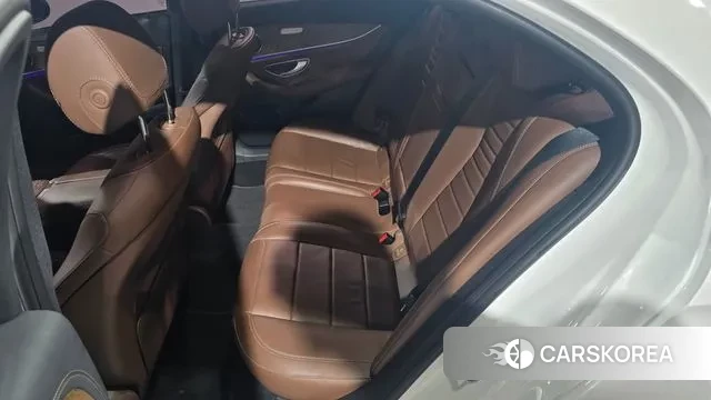 Mercedes-Benz E-Class W213 2022 Белый из Кореи, фото 2