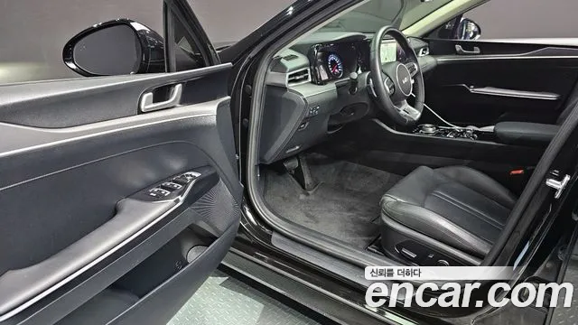 Kia K5 3rd generation 2023 Черный из Кореи, фото 2