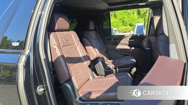 Cadillac Escalade 5th Generation 2023 Черный из Кореи, фото 2
