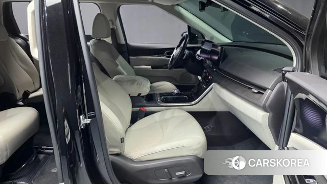 Kia Carnival 4th generation 2021 Черный из Кореи, фото 2