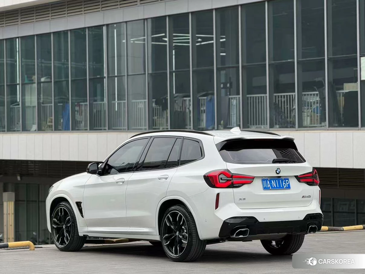 BMW X3 (import) 2022 Белый из Китая, фото 2