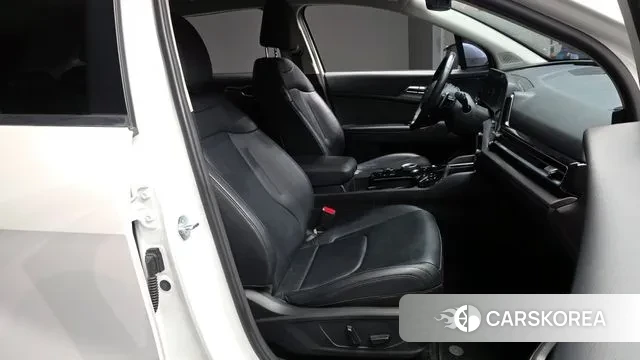 Kia Sportage 5th Generation 2022 Белый из Кореи, фото 2