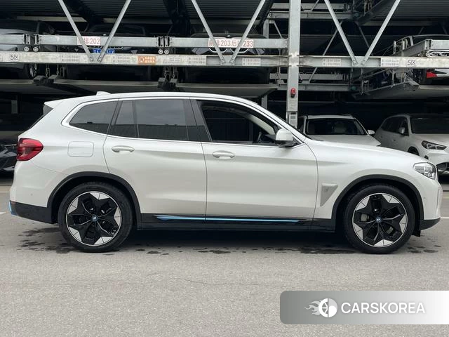 BMW iX3 2021 Белый из Китая, фото 2