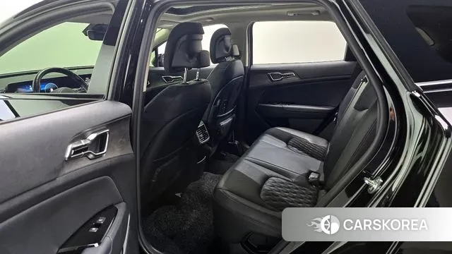 Kia Sportage 5th Generation Hybrid 2021 Черный из Кореи, фото 2