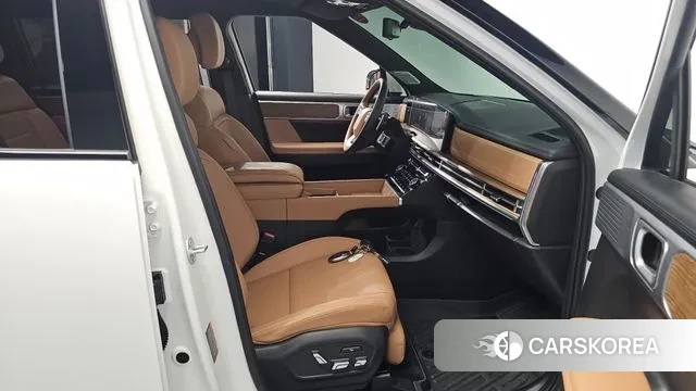 Hyundai Santa Fe (MX5) 2024 Белый из Кореи, фото 2