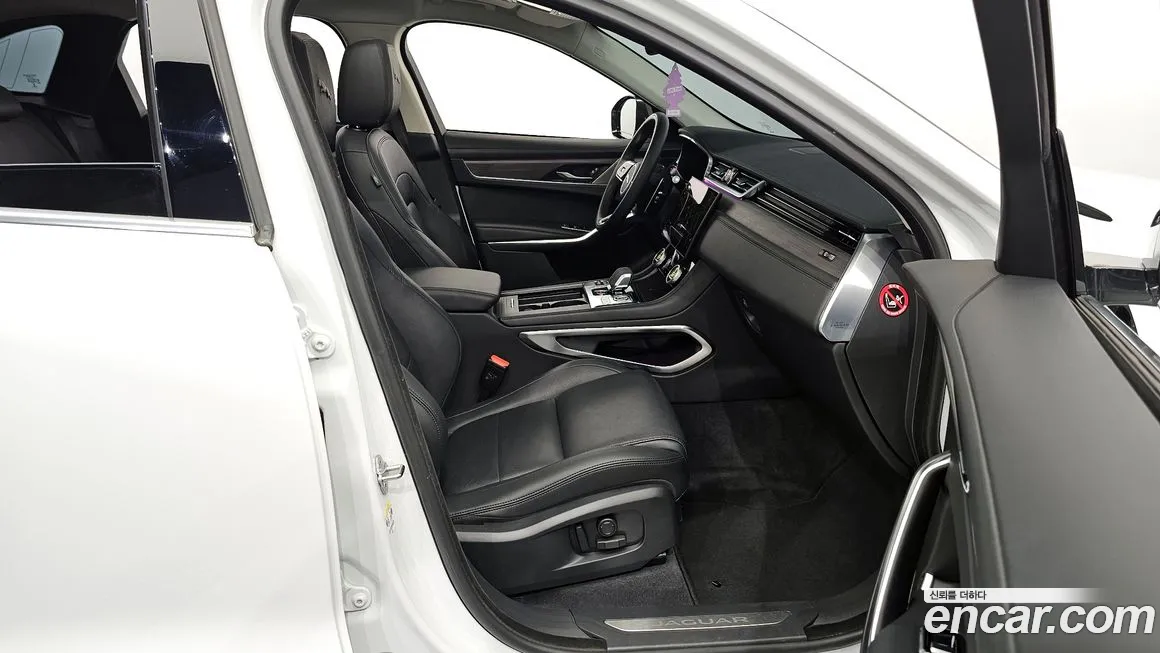 Jaguar F-PACE 2023 Белый из Кореи, фото 2