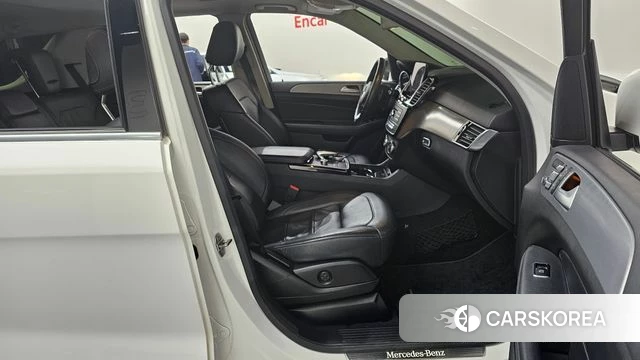 Mercedes-Benz GLE - Class W166 2018 Белый из Кореи, фото 2