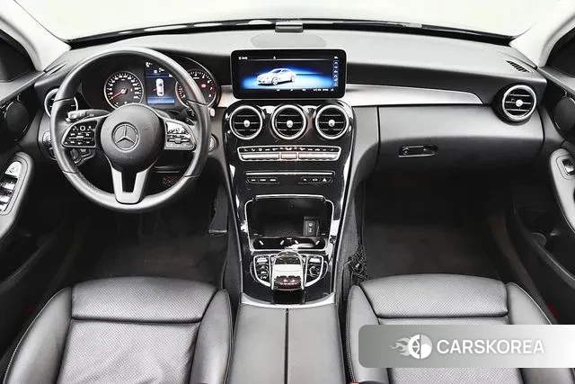 Mercedes-Benz C-Class W205 2019 Темно-зеленый из Кореи, фото 2