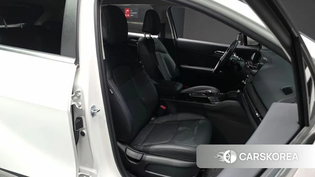 Kia The New Sportage 5th Generation 2025 Белый из Кореи, фото 2