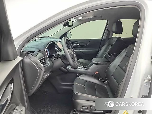 Chevrolet (GM Daewoo) The New Equinox 2022 Белый из Кореи, фото 2