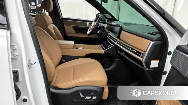 Hyundai Santa Fe (MX5) 2024 Белый из Кореи, фото 2