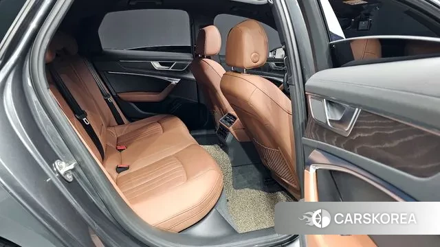 Audi A6 (C8) 2021 Серый из Кореи, фото 2