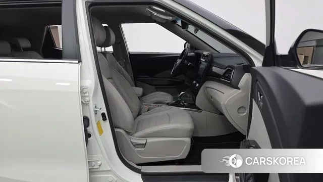 Ssangyong Berry New Tivoli 2022 Белый из Кореи, фото 2