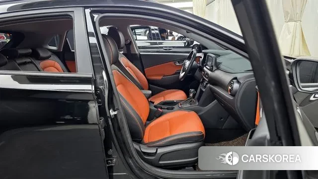 Hyundai Kona 2018 Черный из Кореи, фото 2
