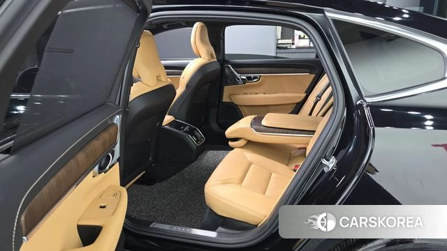 Volvo S90 2021 Черный из Кореи, фото 2