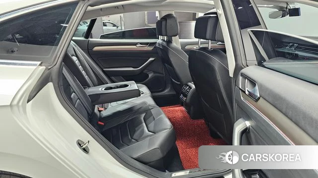 Volkswagen Arteon 2020 Белый из Кореи, фото 2
