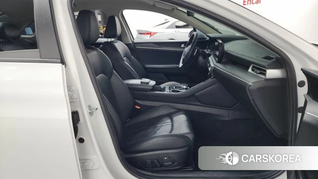 Kia K5 3rd generation 2021 Белый из Кореи, фото 2