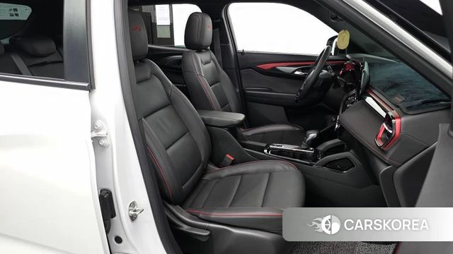 Chevrolet (GM Daewoo) The New Trail Blazer 2023 Белый из Кореи, фото 2