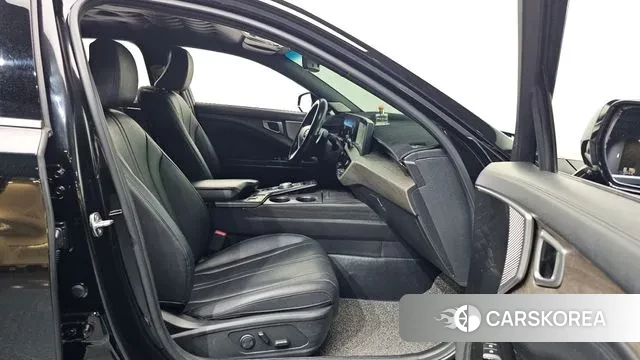 Kia K8 2023 Черный из Кореи, фото 2