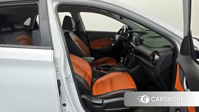 Hyundai Kona 2018 Белый из Кореи, фото 2