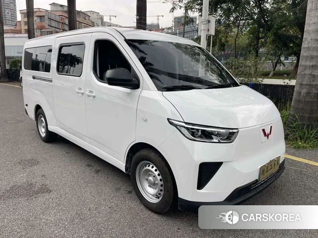 Wuling Automobile Wuling Yangguang 2025 Белый из Китая, фото 2