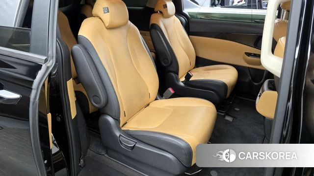 Kia Carnival 4th generation 2022 Черный из Кореи, фото 2