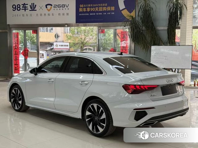 Audi A3 2023 Белый из Китая, фото 2