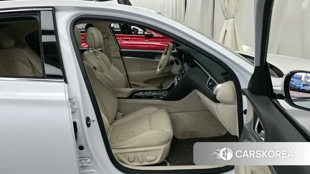 Genesis The New G70 2021 Белый из Кореи, фото 2