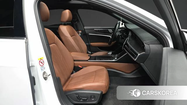 Audi A6 (C8) 2023 Белый из Кореи, фото 2