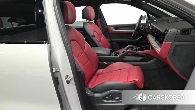 Porsche Cayenne (PO536) 2024 Серый из Кореи, фото 2