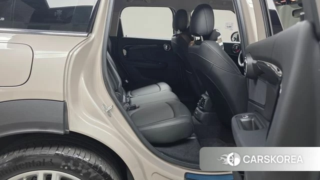 Mini Cooper Countryman 2022 Серебряный двухцветный из Кореи, фото 2