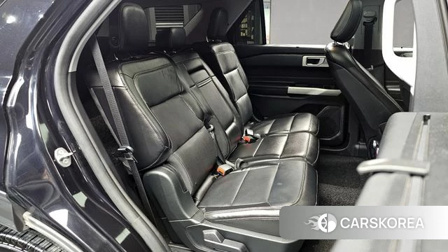 Ford Explorer 6th Generation 2020 Черный из Кореи, фото 2