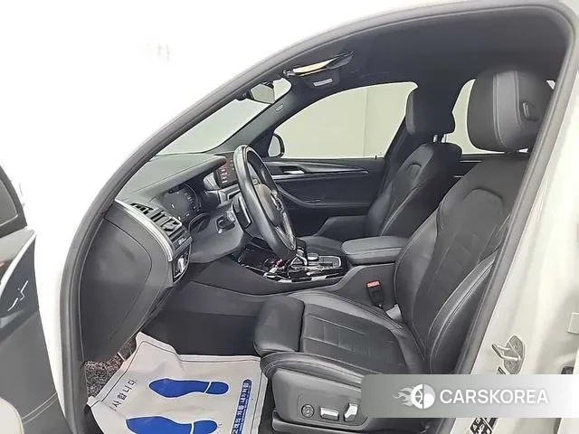 BMW X3 (G01) 2023 Белый из Кореи, фото 2