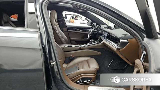 Porsche Panamera (971) 2018 Серый из Кореи, фото 2
