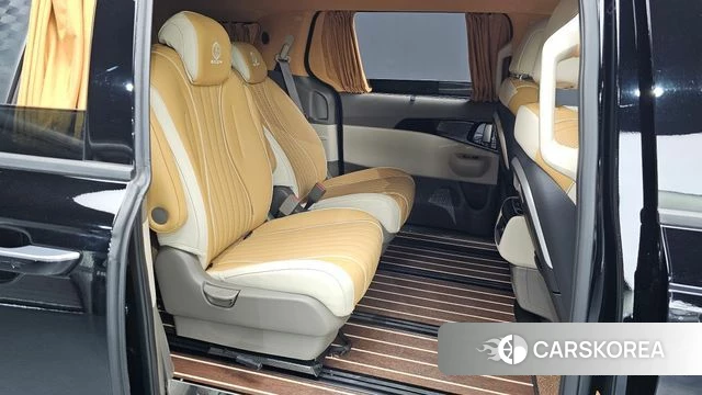 Kia The New Carnival 4th Generation 2024 Черный из Кореи, фото 2