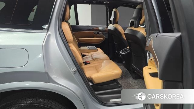 Volvo XC90 second Generation 2018 Серебряный из Кореи, фото 2